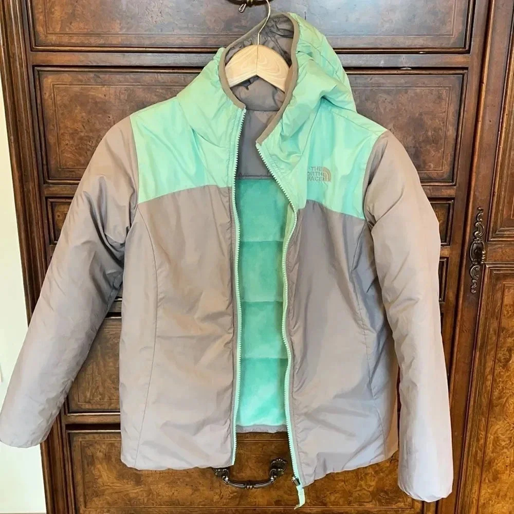 THE North Face Kids Green Puffy Reversible Jacket - Picture 13 of 16